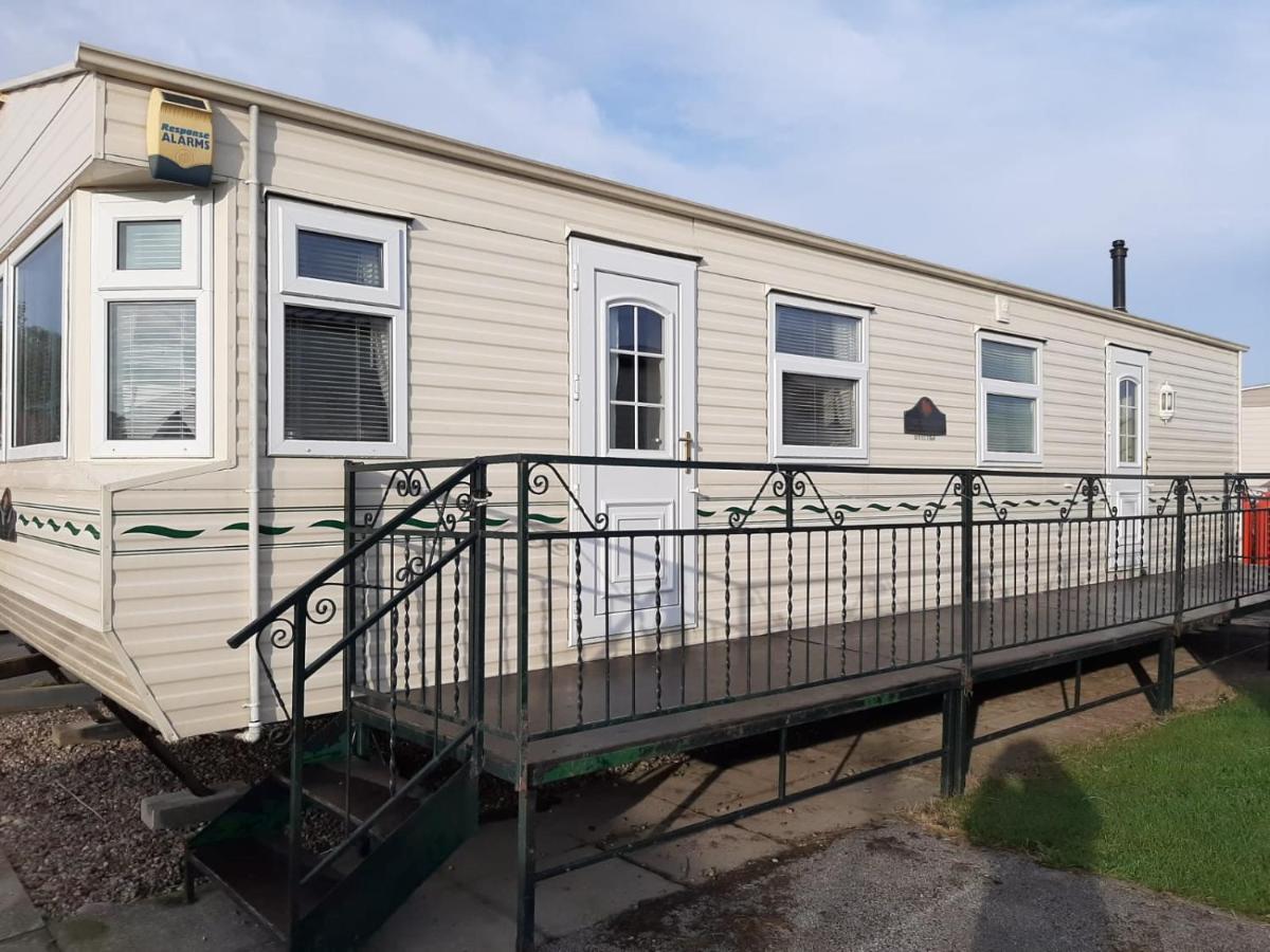 Hotel 6 Berth The Wolds Salisbury Addlethorpe Exterior foto